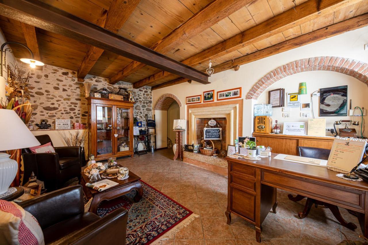 Agriturismo Borgo Di Calmasino Бардоліно Екстер'єр фото
