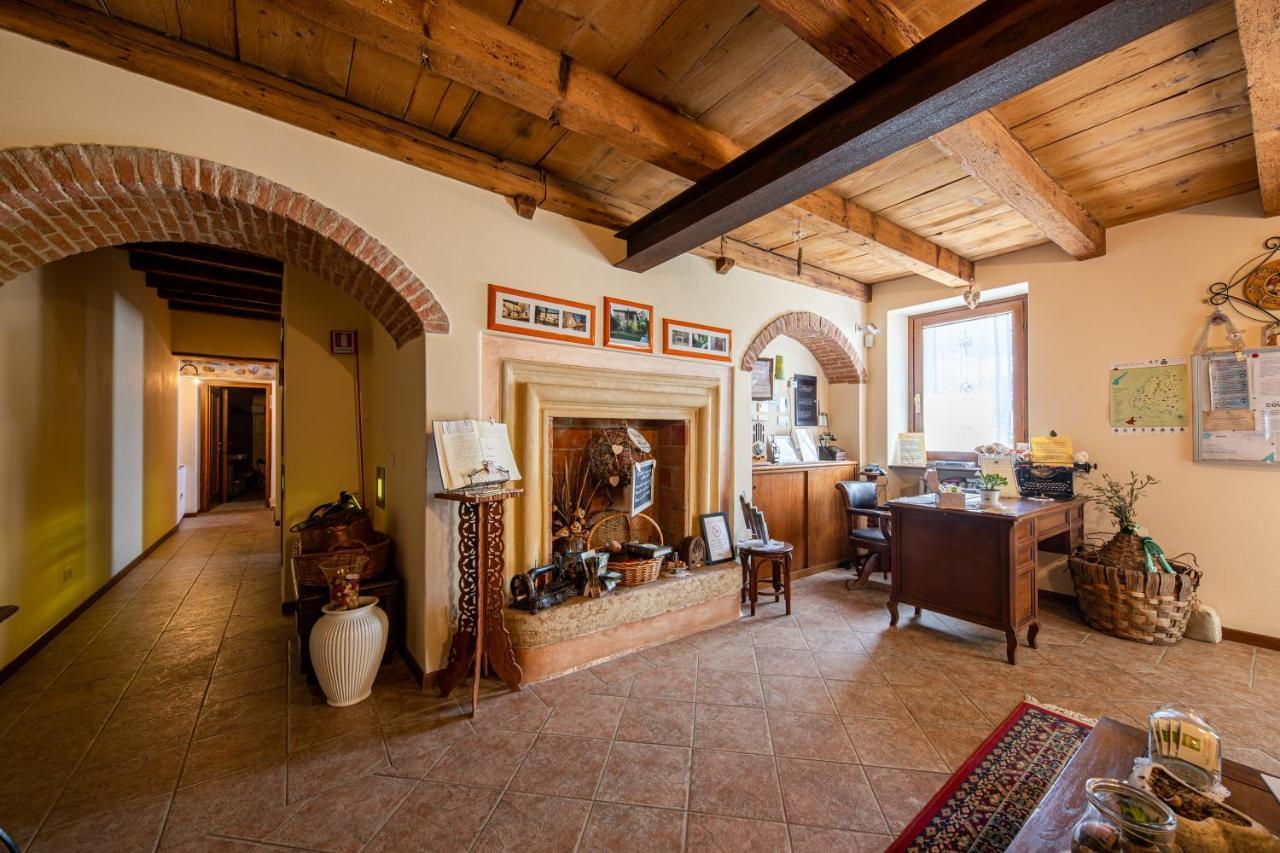 Agriturismo Borgo Di Calmasino Бардоліно Екстер'єр фото