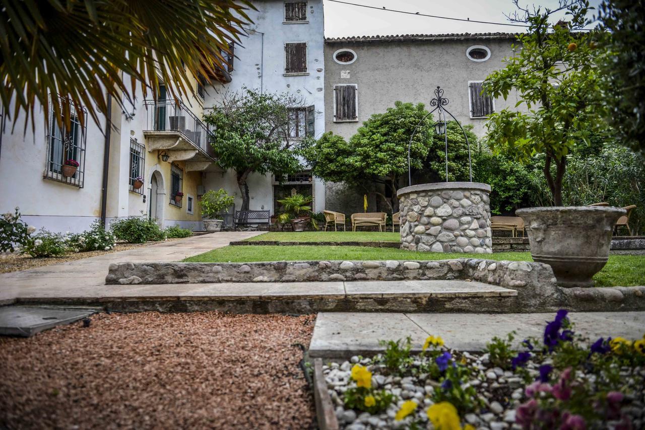 Agriturismo Borgo Di Calmasino Бардоліно Екстер'єр фото